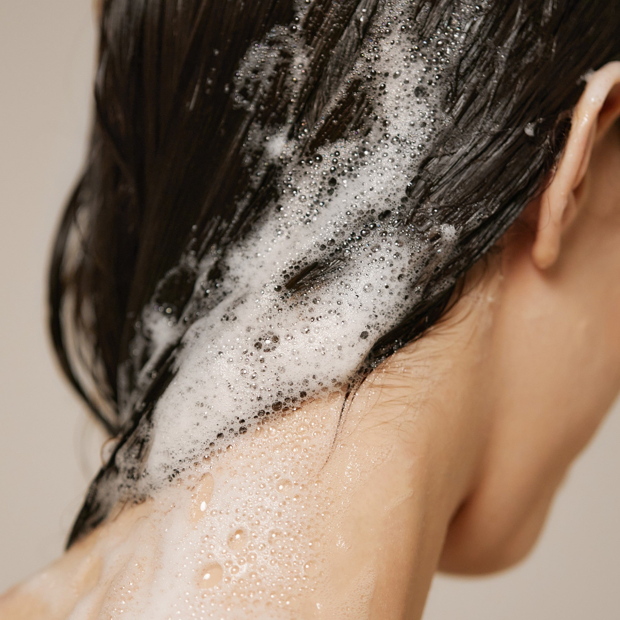 SHAMPOOING AUX PROTÉINES DE QUINOA